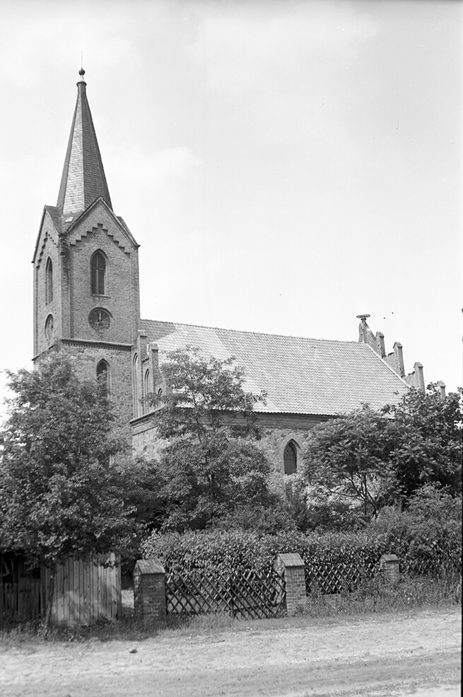 Glöwen, Dorfkirche, Ansicht 2 (Heimatverein "Alter Krug" Zossen e.V. CC BY-NC-SA)
