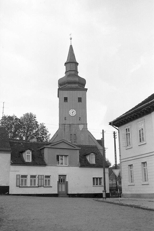 Gröbzig, Kirche St. Martin, Ansicht 1 (Heimatverein "Alter Krug" Zossen e.V. CC BY-NC-SA)