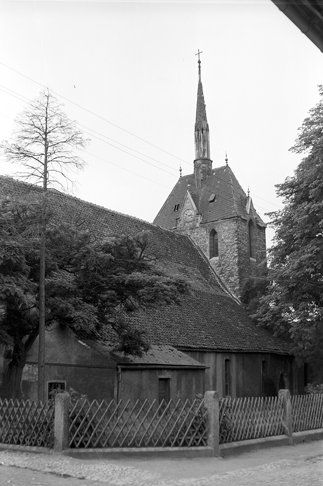 Hadmersleben, Kirche unsere Lieben Frauen, Ansicht 1 (Heimatverein "Alter Krug" Zossen e.V. CC BY-NC-SA)