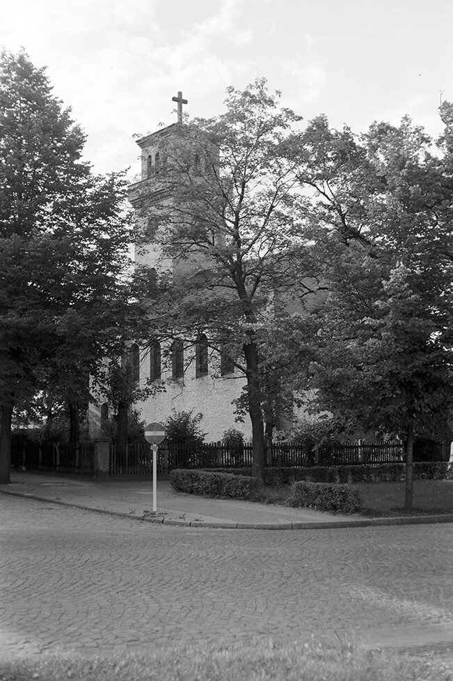Hennigsdorf, Martin-Luther-Kirche (Heimatverein "Alter Krug" Zossen e.V. CC BY-NC-SA)