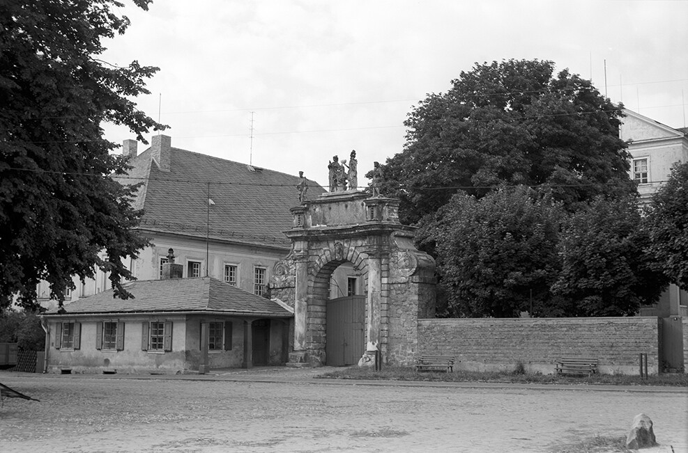 Hoym, Schloss, Ansicht 2 (Heimatverein "Alter Krug" Zossen e.V. CC BY-NC-SA)