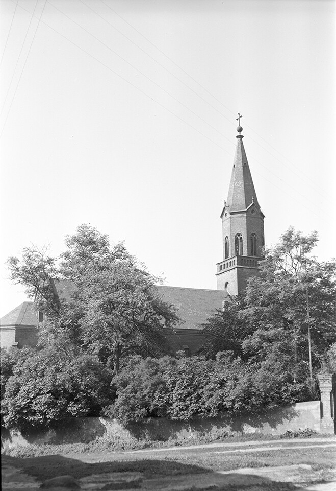 Ilberstedt, St.-Serverin-Kirche, Ansicht 1 (Heimatverein "Alter Krug" Zossen e.V. CC BY-NC-SA)