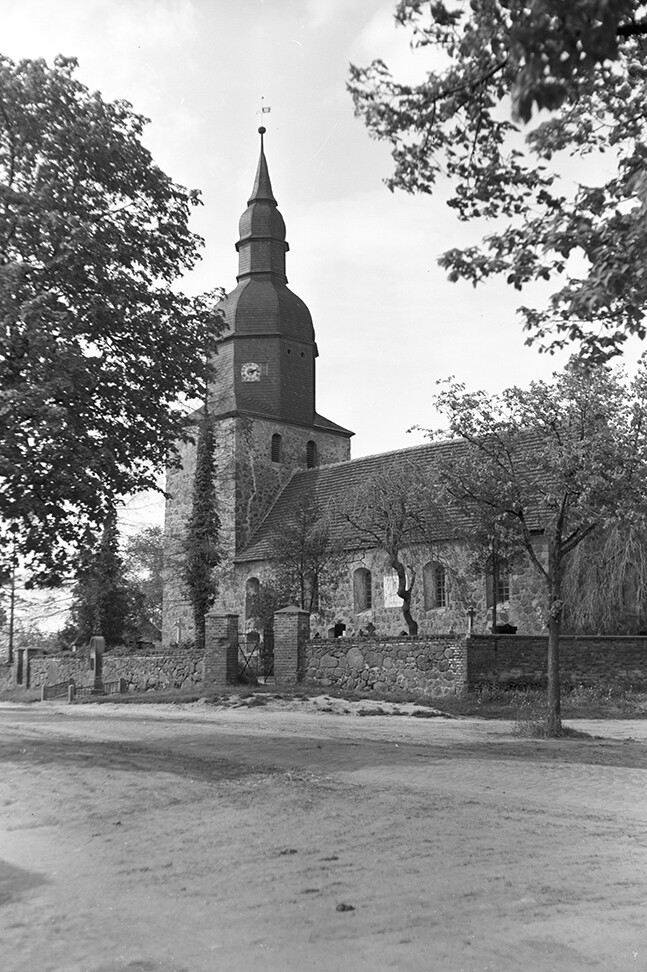 Dennewitz, Dorfkirche, Ansicht 3 (Heimatverein "Alter Krug" Zossen e.V. CC BY-NC-SA)