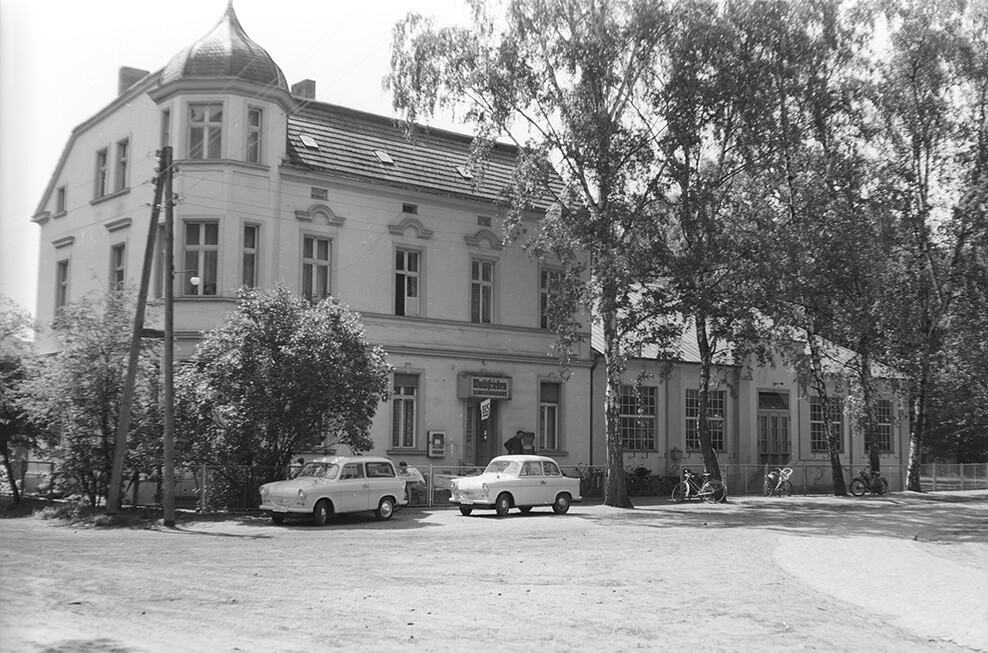 Kyritz, Gaststätte Waldfrieden, jetzt Hotel Waldschlösschen (Heimatverein "Alter Krug" Zossen e.V. CC BY-NC-SA)