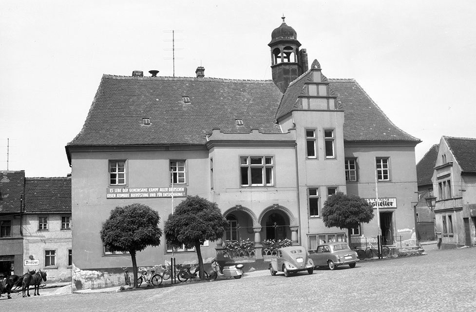 Landsberg, Rathaus, Ansicht 2 (Heimatverein "Alter Krug" Zossen e.V. CC BY-NC-SA)