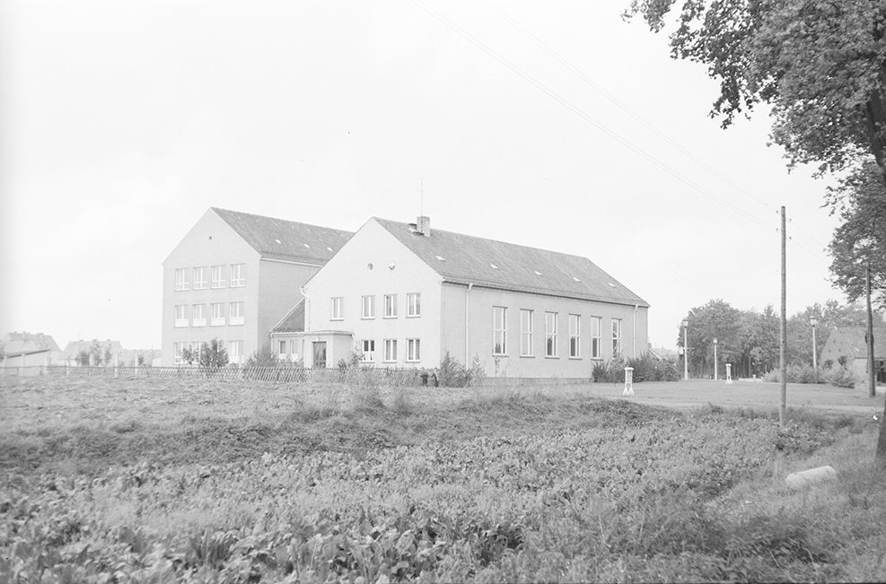 Liebenwalde, Werner-Seelenbinder- Schule, Ansicht 1 (Heimatverein "Alter Krug" Zossen e.V. CC BY-NC-SA)