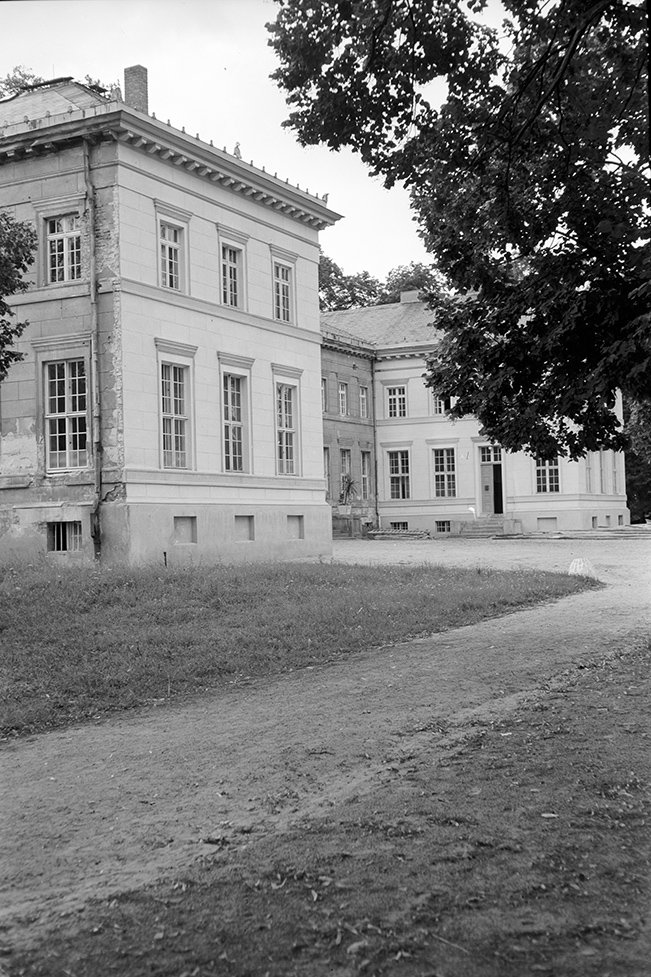 Marxwalde, Schloss Neuhardenberg, Ansicht 2 (Heimatverein "Alter Krug" Zossen e. V. CC BY-NC-SA)