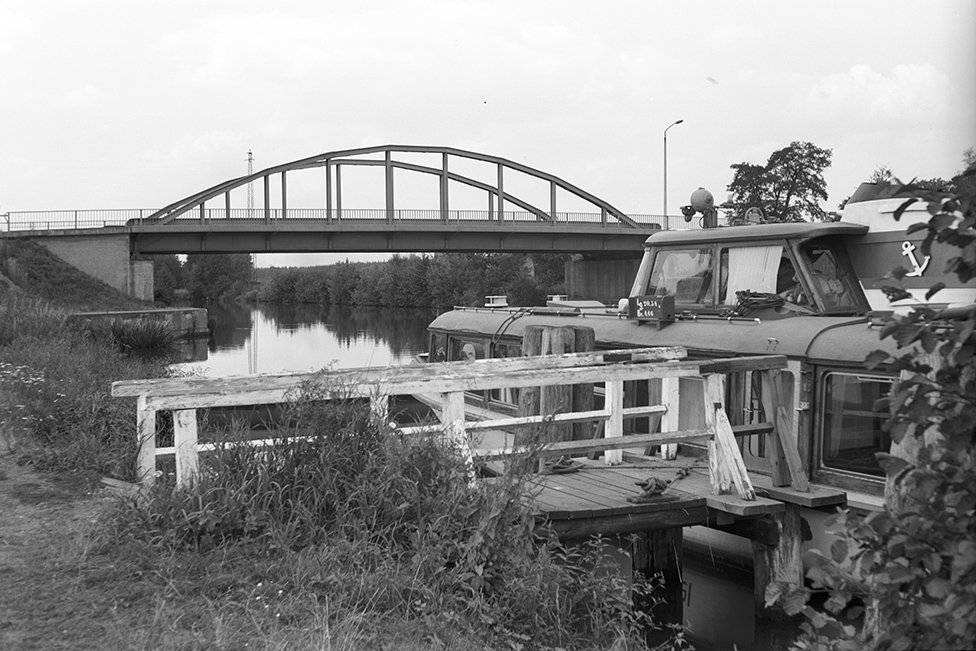 Müllrose, Anlegestelle Fahrgastschifffahrt und Kanalbrücke, Ansicht 1 (Heimatverein "Alter Krug" Zossen e. V. CC BY-NC-SA)