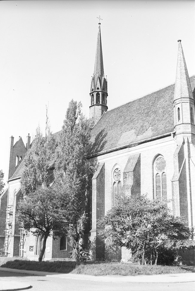 Neubrandenburg, Kirche St.-Johannis, Ansicht 2 (Heimatverein "Alter Krug" Zossen e. V. CC BY-NC-SA)