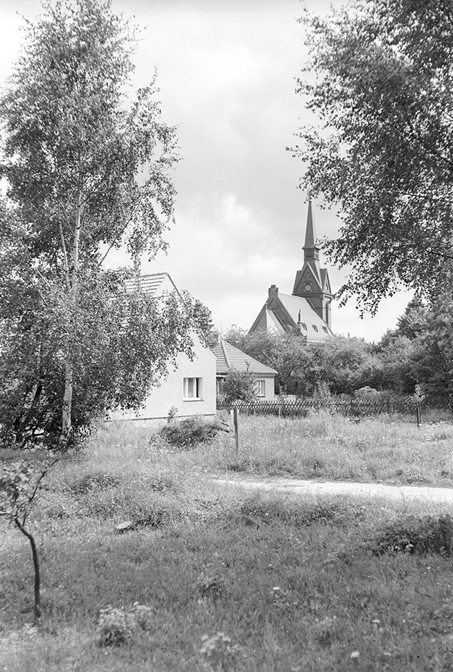 Neuenhagen, Dahlewitz-Hoppegarten katholische Kirche St. Georg, Ansicht 1 (Heimatverein "Alter Krug" Zossen e. V. CC BY-NC-SA)
