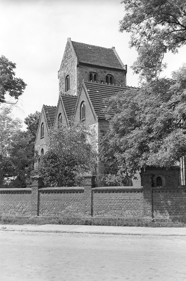 Neuenhagen, Evangelische Kirche, Ansicht 1 (Heimatverein "Alter Krug" Zossen e. V. CC BY-NC-SA)