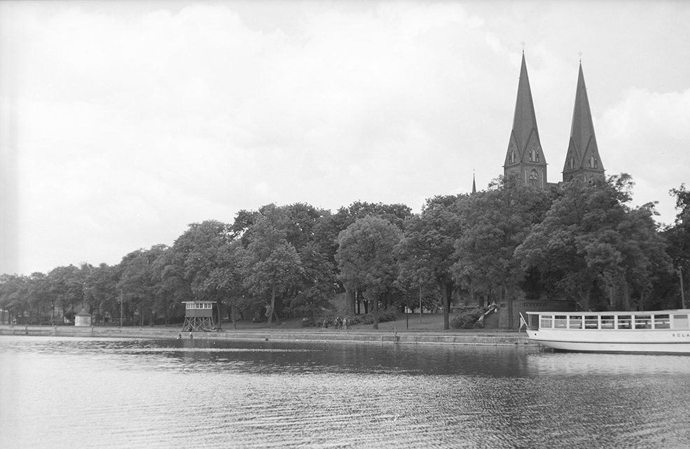Neuruppin, Ruppiner See mit Klosterkirche St. Trinitatis, Ansicht 1 (Heimatverein "Alter Krug" Zossen e. V. CC BY-NC-SA)