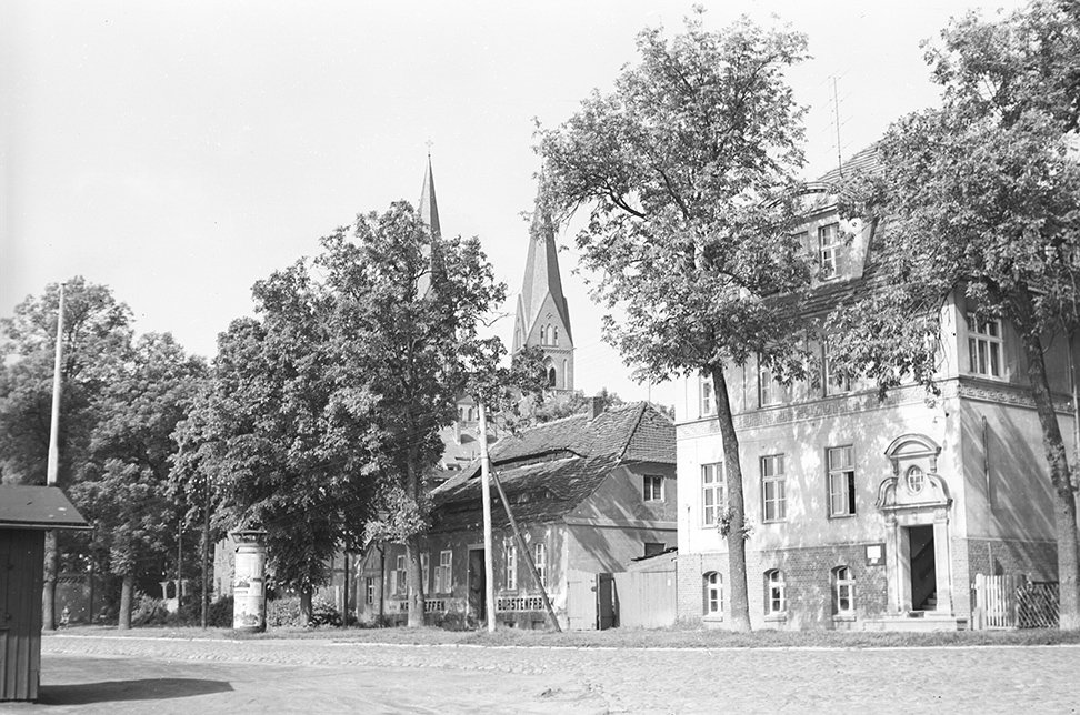 Neuruppin, Ortsansicht 4 mit Klosterkirche St. Trinitatis (Heimatverein "Alter Krug" Zossen e. V. CC BY-NC-SA)