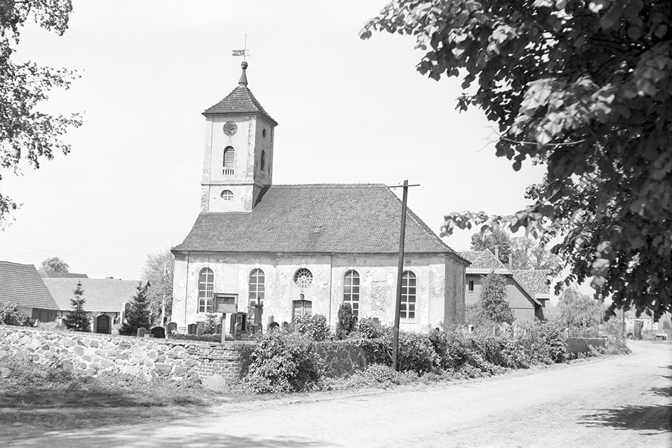 Nunsdorf, Dorfkirche, Ansicht 1 (Heimatverein "Alter Krug" Zossen e. V. CC BY-NC-SA)