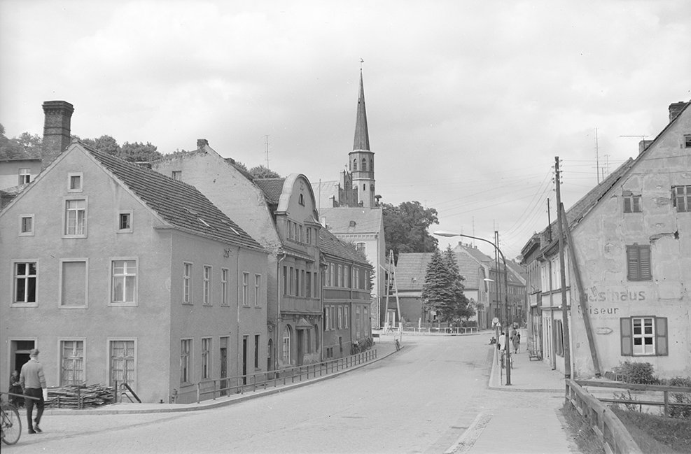 Oderberg, Ortsansicht 11 mit St. Nikolai Kirche (Heimatverein "Alter Krug" Zossen e. V. CC BY-NC-SA)