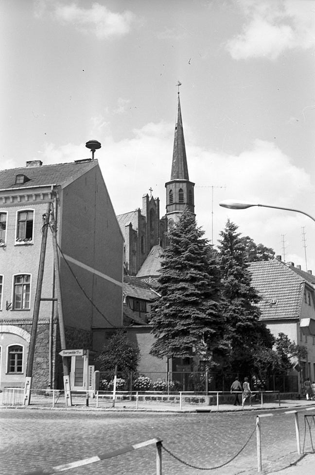 Oderberg, Ortsansicht 24 mit St. Nikolai Kirche (Heimatverein "Alter Krug" Zossen e. V. CC BY-NC-SA)
