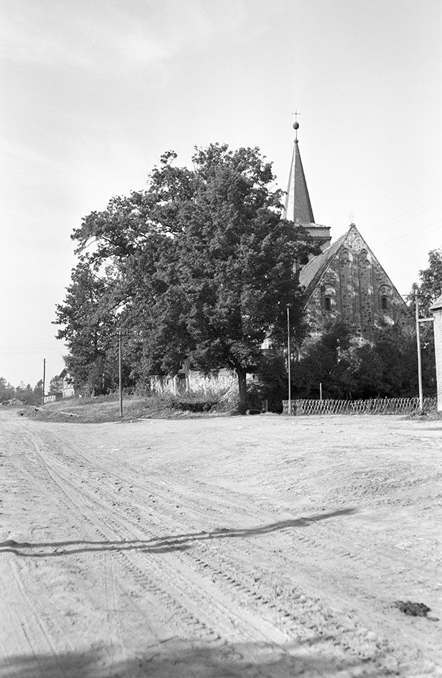Petersdorf, Dorfkirche, Ansicht 1 (Heimatverein "Alter Krug" Zossen e. V. CC BY-NC-SA)