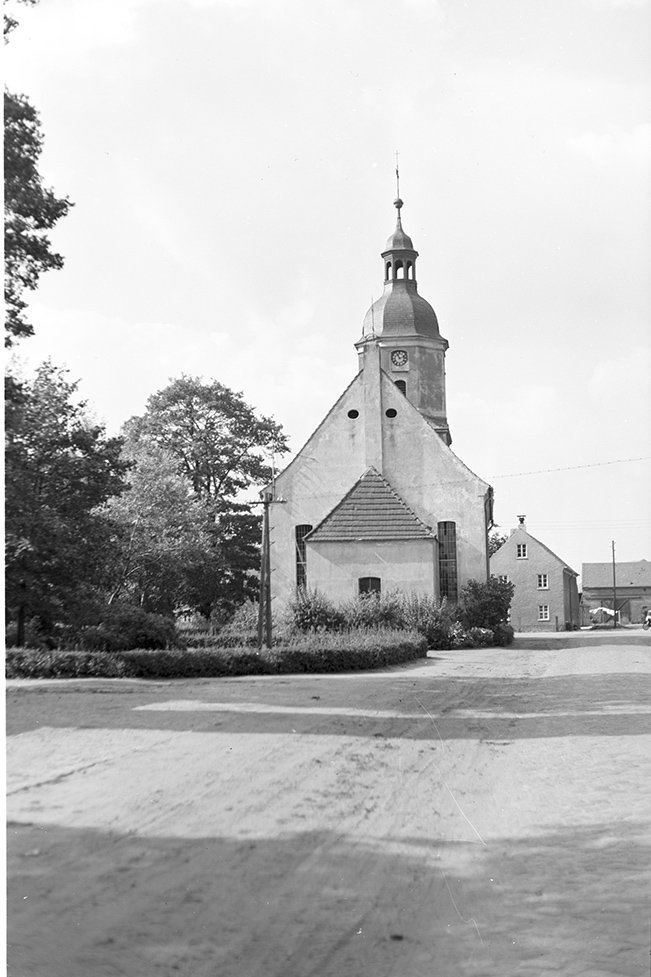 Plessa, Dorfkirche, Ansicht 1 (Heimatverein "Alter Krug" Zossen e. V. CC BY-NC-SA)