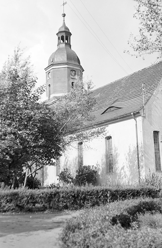 Plessa, Dorfkirche, Ansicht 2 (Heimatverein "Alter Krug" Zossen e. V. CC BY-NC-SA)