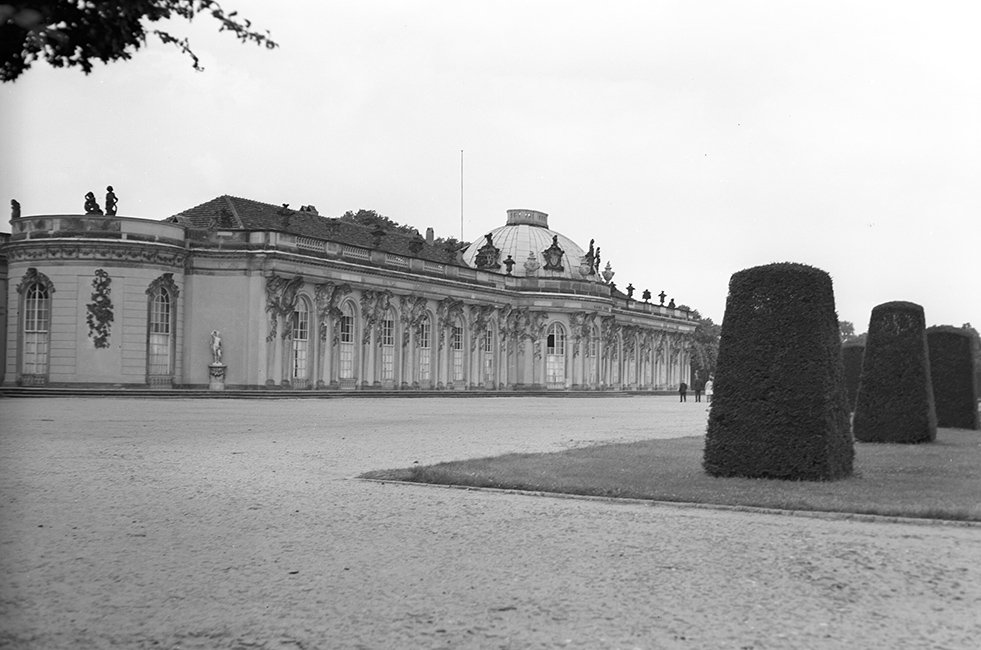 Potsdam, Schloss Sanssouci, Ansicht 3 (Heimatverein "Alter Krug" Zossen e. V. CC BY-NC-SA)