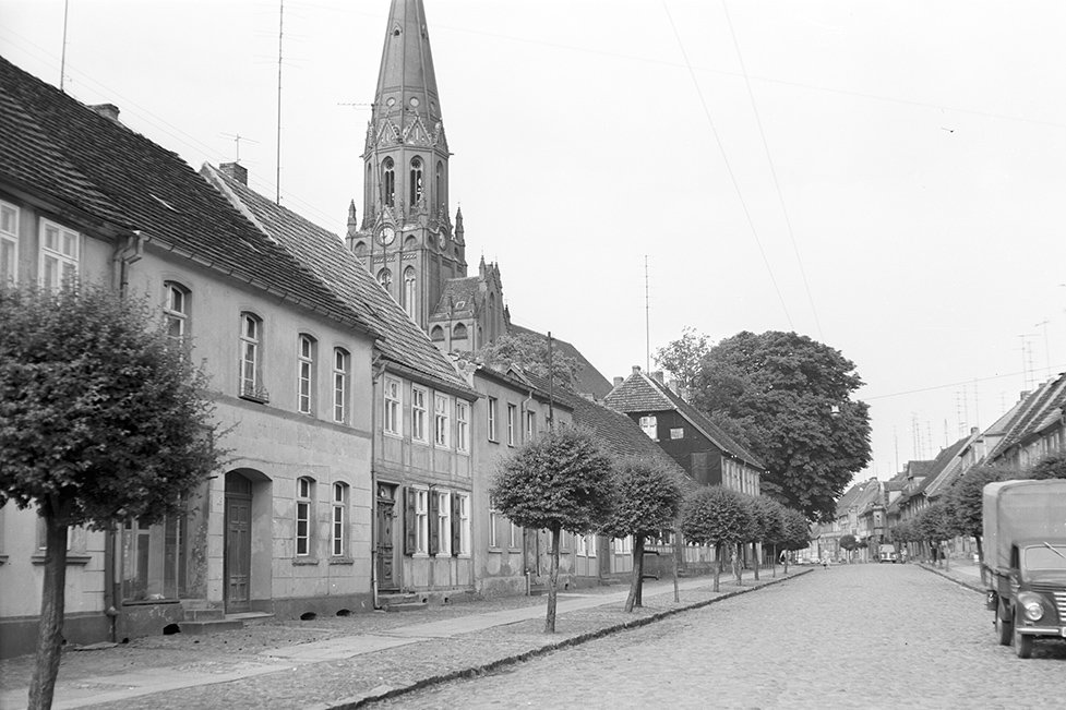 Pritzwalk, Ortsansicht 2 mit Pfarrkirche St. Nikolai (Heimatverein "Alter Krug" Zossen e. V. CC BY-NC-SA)