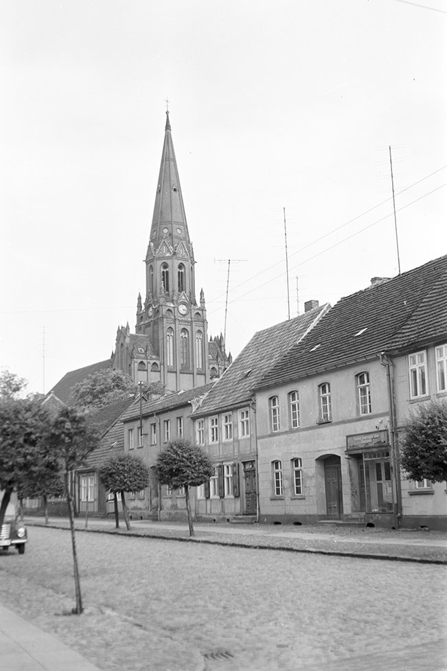 Pritzwalk, Ortsansicht 6 mit Pfarrkirche St. Nikolai (Heimatverein "Alter Krug" Zossen e. V. CC BY-NC-SA)