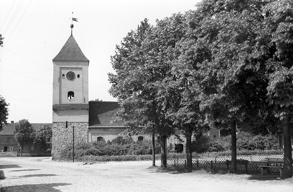 Rhinow, Stadtkirche, Ansicht 2 (Heimatverein "Alter Krug" Zossen e. V. CC BY-NC-SA)