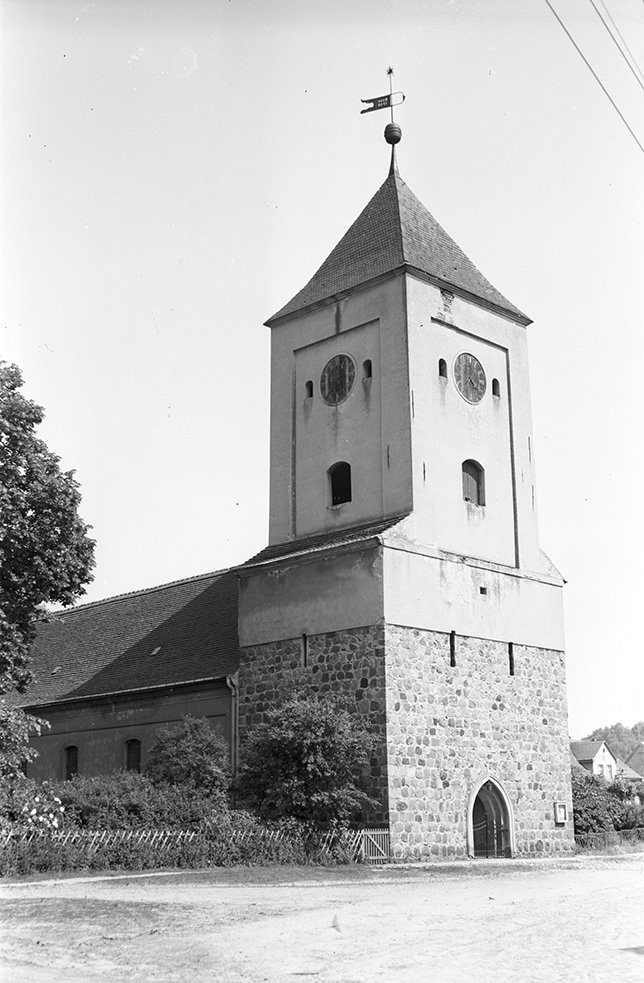 Rhinow, Stadtkirche, Ansicht 3 (Heimatverein "Alter Krug" Zossen e. V. CC BY-NC-SA)