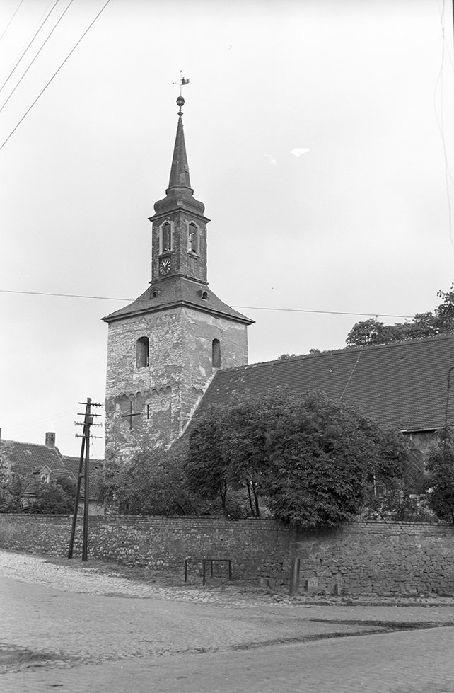 Schneidlingen, Sankt-Sixti-Kirche, Ansicht 1 (Heimatverein "Alter Krug" Zossen e. V. CC BY-NC-SA)