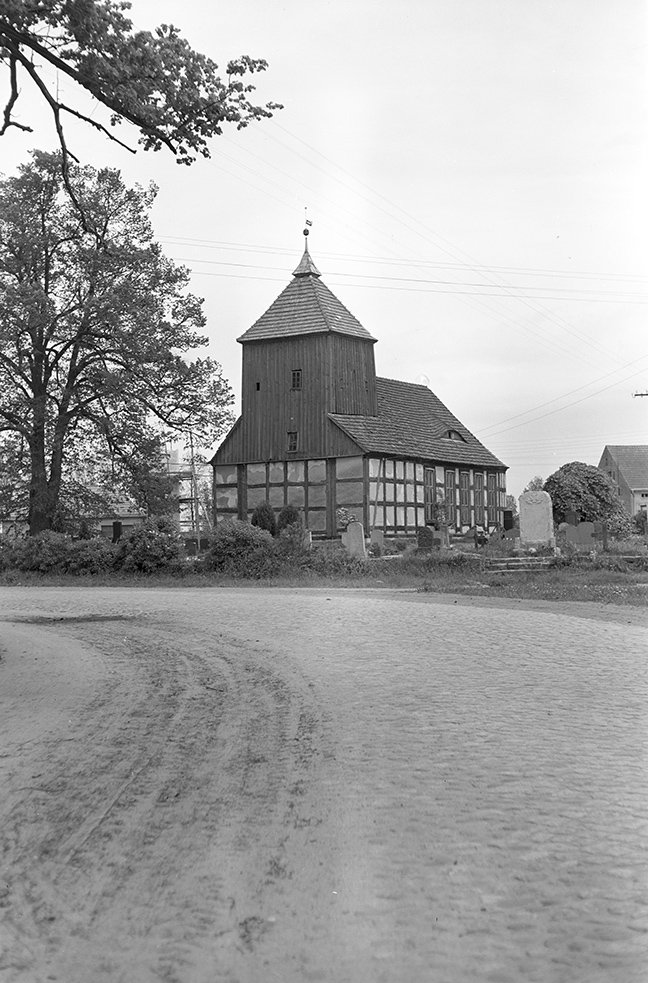 Schönberg (Mark), Dorfkirche, Ansicht 2 (Heimatverein "Alter Krug" Zossen e. V. CC BY-NC-SA)