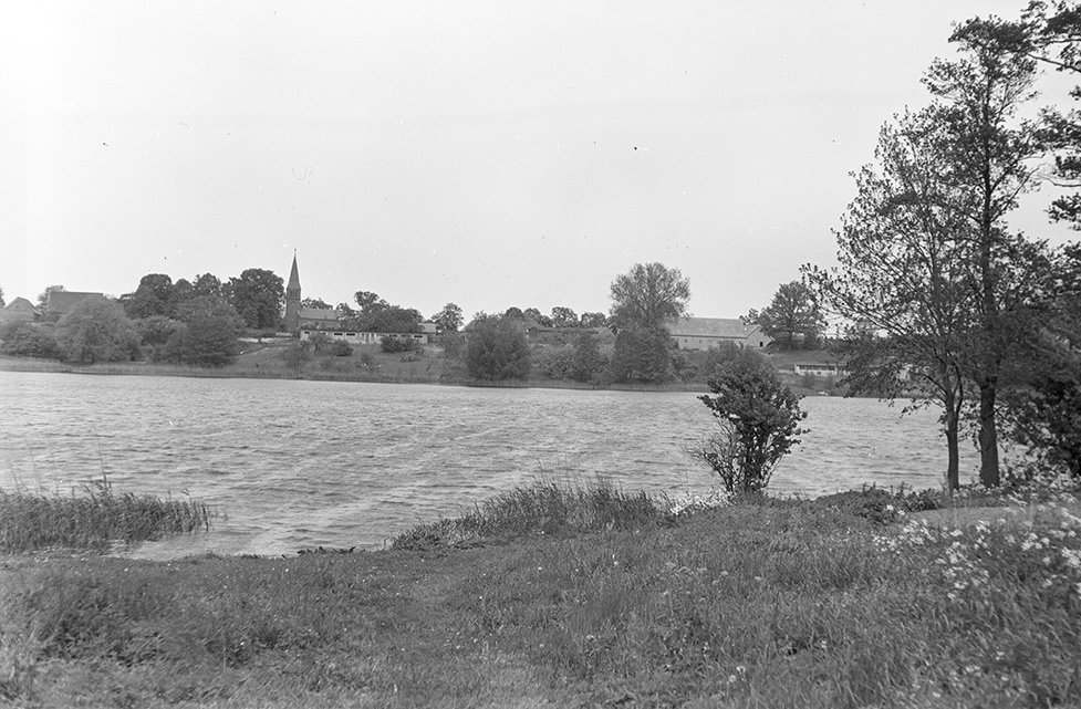Seebeck, Ortsansicht 1 mit Vielitzsee (Heimatverein "Alter Krug" Zossen e. V. CC BY-NC-SA)