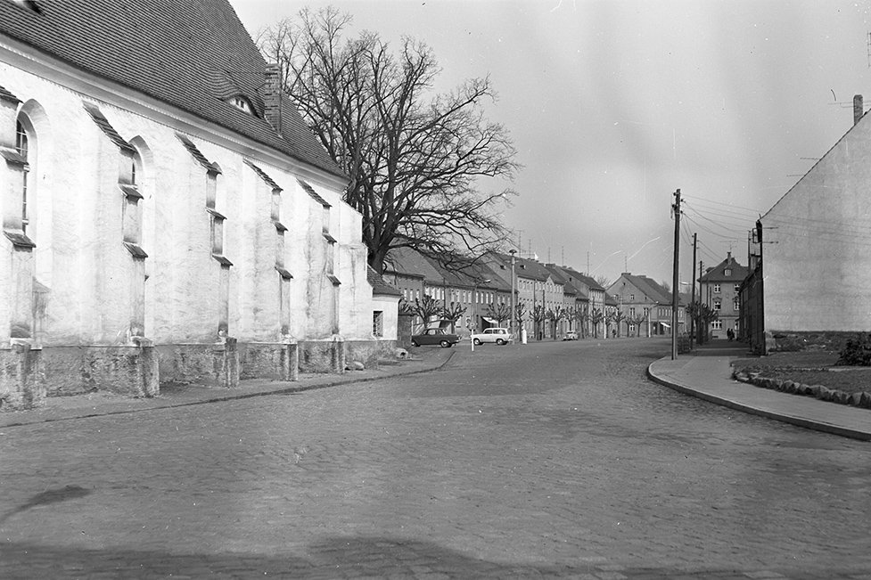 Sonnewalde, Ortsansicht 7 mit Stadtpfarrkirche (Heimatverein "Alter Krug" Zossen e. V. CC BY-NC-SA)