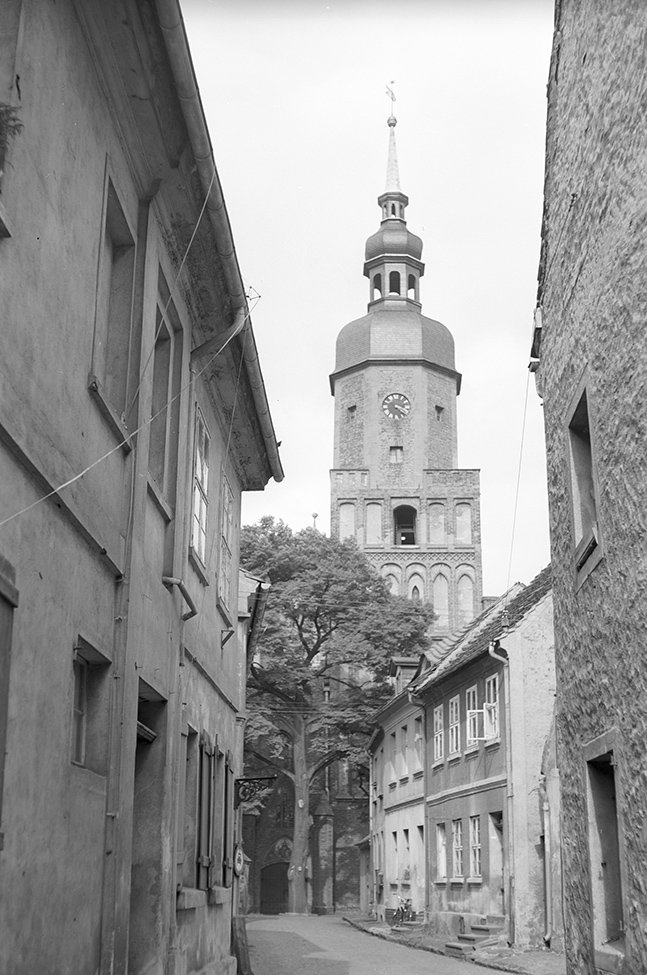 Spremberg, Ortsansicht 7 mit evangelische Kreuzkirche (Heimatverein "Alter Krug" Zossen e. V. CC BY-NC-SA)