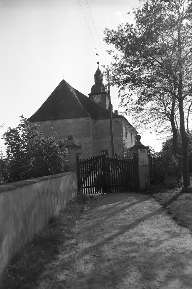 Staritz, Evangelische Pfarrkirche Ansicht 2 (Heimatverein "Alter Krug" Zossen e. V. CC BY-NC-SA)