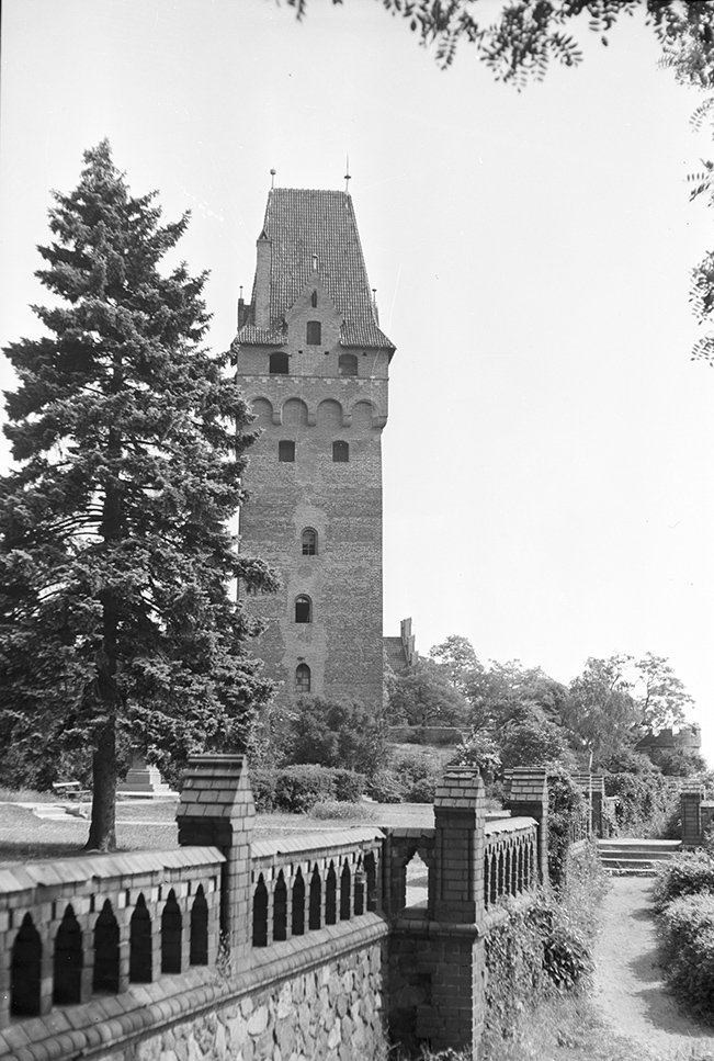 Tangermünde, Kapitelturm der Burg Tangermünde, Ansicht 1 (Heimatverein "Alter Krug" Zossen e. V. CC BY-NC-SA)