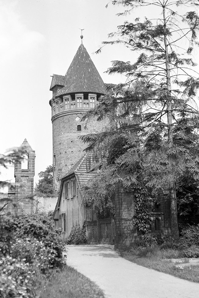 Tangermünde, Gefängnisturm der Burg Tangermünde, Ansicht 2 (Heimatverein "Alter Krug" Zossen e. V. CC BY-NC-SA)