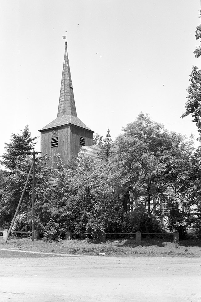 Tietzow, Dorfkirche, Ansicht 2 (Heimatverein "Alter Krug" Zossen e. V. CC BY-NC-SA)