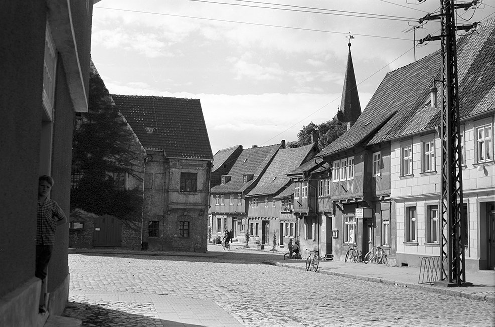 Wegeleben, Harsleben mit Kirche (Heimatverein "Alter Krug" Zossen e. V. CC BY-NC-SA)
