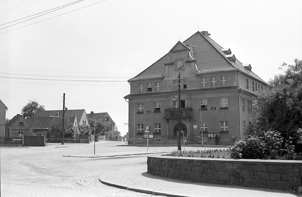 Weinböhla, Rathaus, Ansicht 2 (Heimatverein "Alter Krug" Zossen e. V. CC BY-NC-SA)