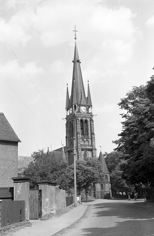 Weinböhla, St.-Martins-Kirche, Ansicht 4 (Heimatverein "Alter Krug" Zossen e. V. CC BY-NC-SA)