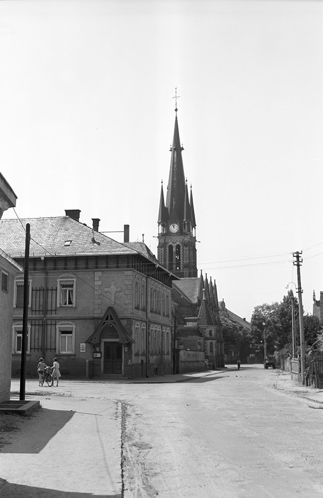 Weinböhla, Ortsansicht 4 mit St.-Martins-Kirche (Heimatverein "Alter Krug" Zossen e. V. CC BY-NC-SA)