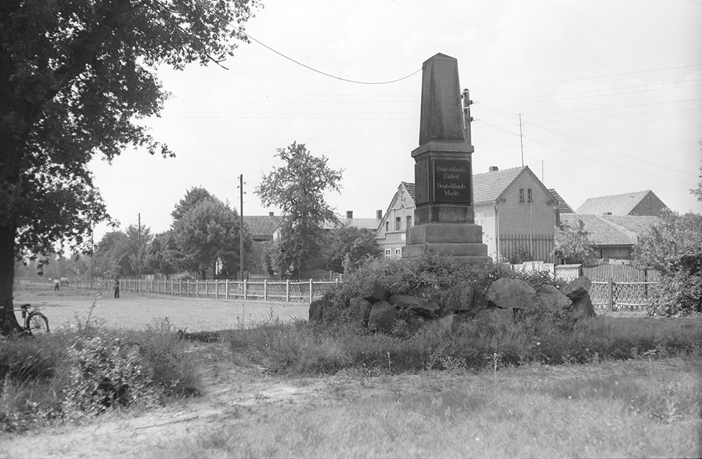 Werben (Spreewald), Denkmal „Deutschlands Einheit - Deutschlands Macht" (Heimatverein "Alter Krug" Zossen e. V. CC BY-NC-SA)