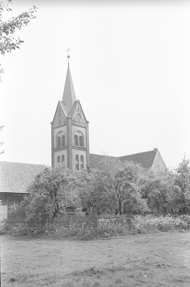 Wiesenburg/Mark, evangelische Kirche Sankt Marien, Ansicht 1 (Heimatverein "Alter Krug" Zossen e. V. CC BY-NC-SA)