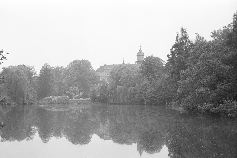Wiesenburg/Mark, Schloss Wiesenburg, Ansicht 6 (Heimatverein "Alter Krug" Zossen e. V. CC BY-NC-SA)