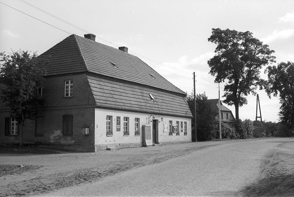 Milmersdorf, Gasthof W. Paetz (Heimatverein "Alter Krug" Zossen e. V. CC BY-NC-SA)
