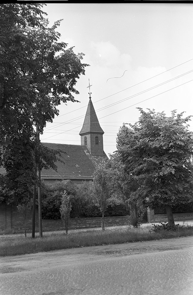 Wolmirsleben, Kirche St. Nikolai, Ansicht 1 (Heimatverein "Alter Krug" Zossen e. V. CC BY-NC-SA)