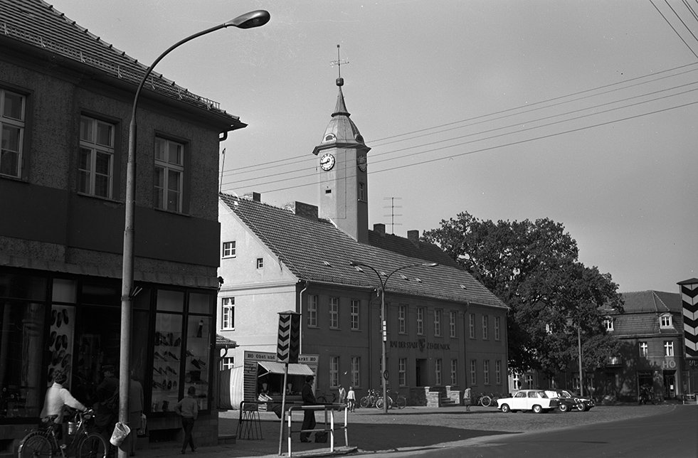 Zehdenick, Ortsansicht 8 mit Rathaus (Heimatverein "Alter Krug" Zossen e. V. CC BY-NC-SA)