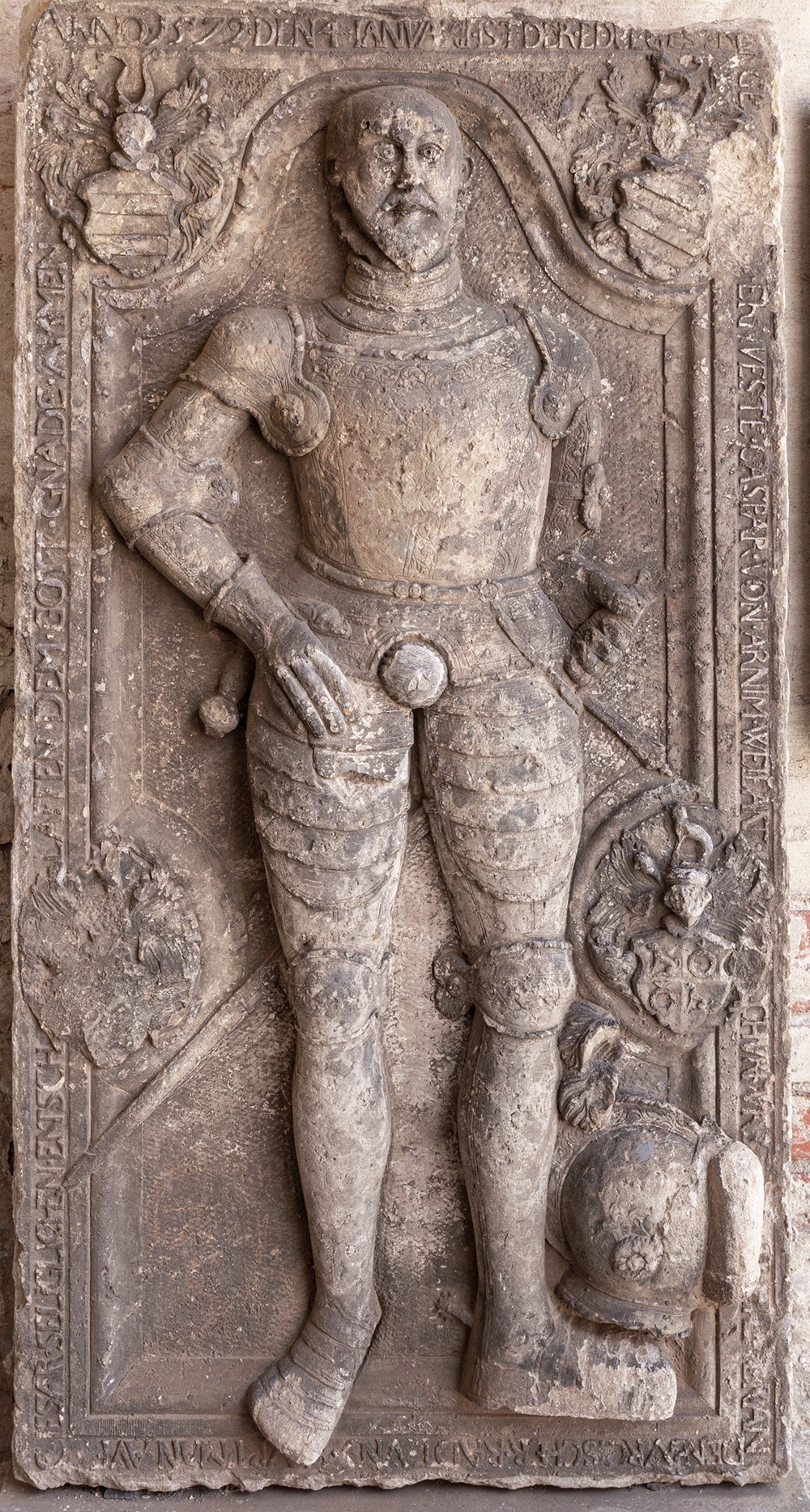 Epitaph des kurfürstlichen Rates und Amthauptmanns zu Ziesar, Caspar von Arnim (Bischofsresidenz Burg Ziesar CC BY-NC-SA)