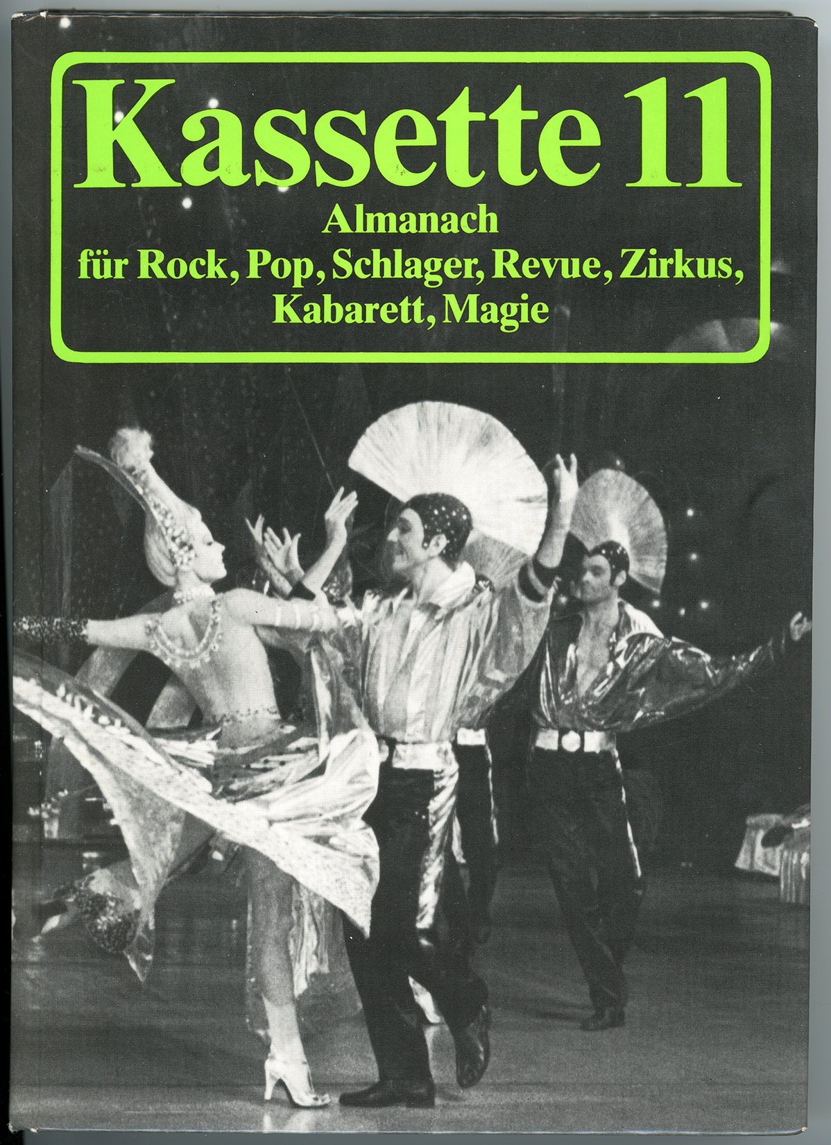 Buch "Kassette 11. Almanach für Rock, Pop, Schlager, Revue, Zirkus, Kabarett, Magie" (Museum Utopie und Alltag. Alltagskultur und Kunst aus der DDR CC BY-NC-SA)