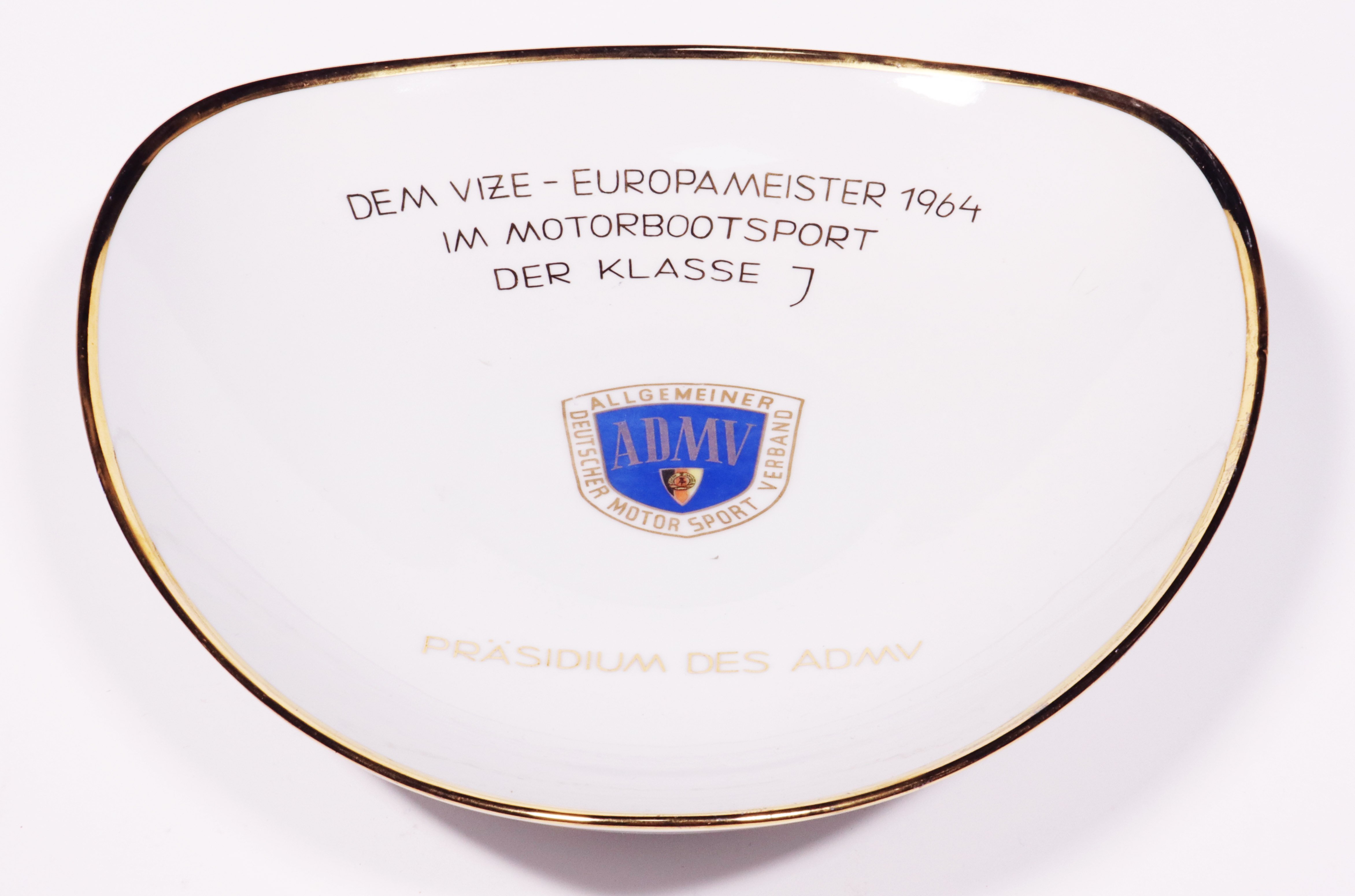 Teller für den Vize-Europameister 1964 (Museum für Stadt und Technik Ludwigsfelde CC BY-NC-SA)